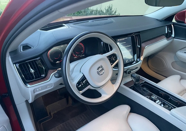 Volvo S60 cena 137500 przebieg: 52000, rok produkcji 2019 z Rogoźno małe 29